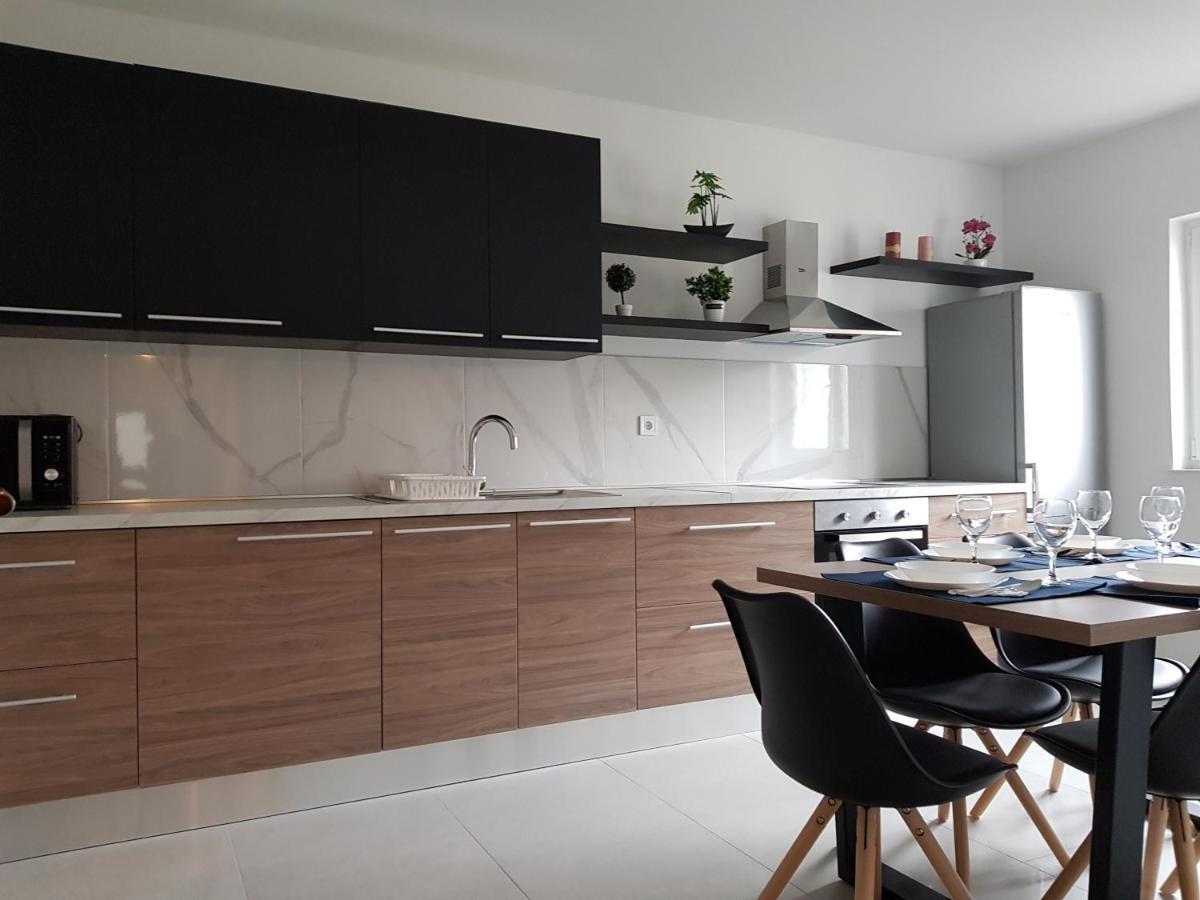 רוגוזניצה Apartmani Aria מראה חיצוני תמונה